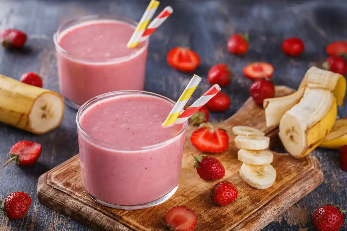 Jordbær-banan smoothie: Den nemmeste opskrift til at udnytte moden frugt
