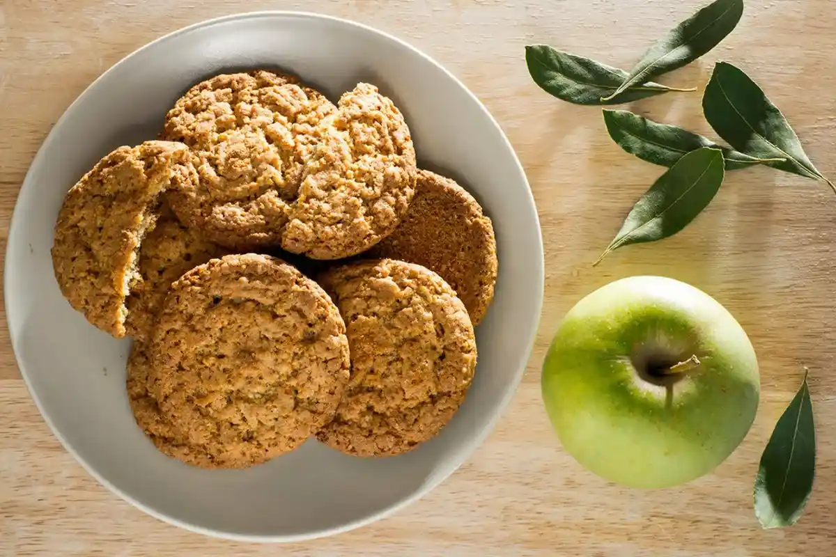 Sunde snacks uden mel: 3 nemme, mættende opskrifter klar på få minutter